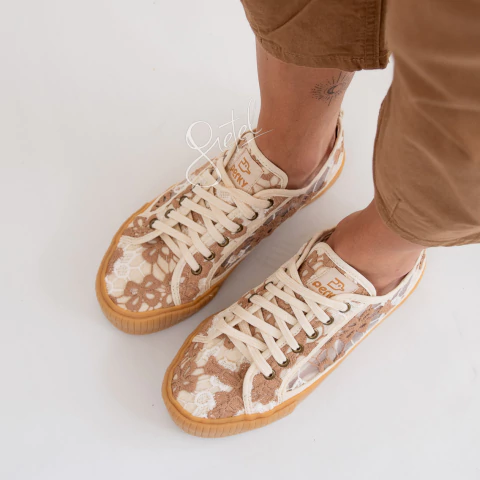 ZAPATILLAS BRODERIE (FLORIPA11)