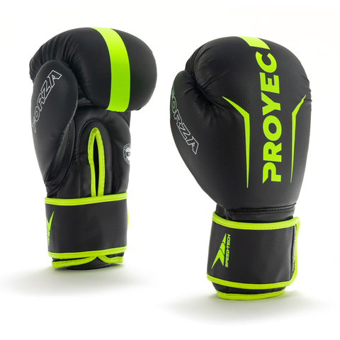 Guantes de boxeo Proyec Forza negro y amarillo, ideales para entrenamiento y competencia en boxeo y artes marciales.