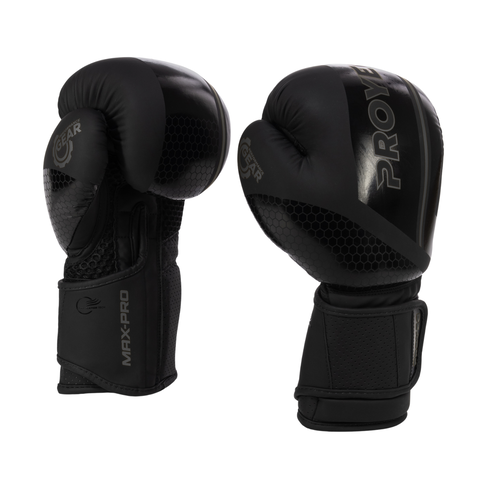 Guantes de boxeo Proyec Max Pro negros, ideales para entrenamiento y competencia en boxeo y artes marciales.