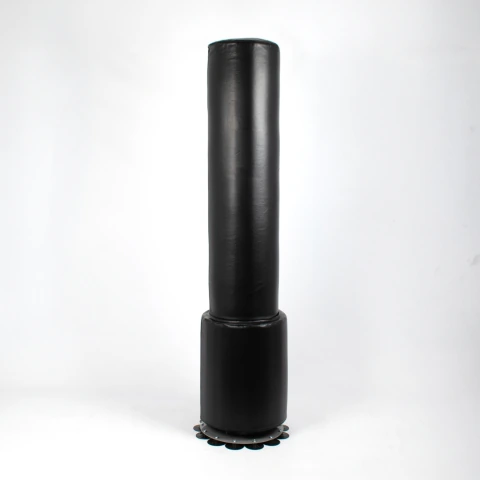 Poste de boxeo negro de pie, ideal para entrenamiento de boxeo y artes marciales