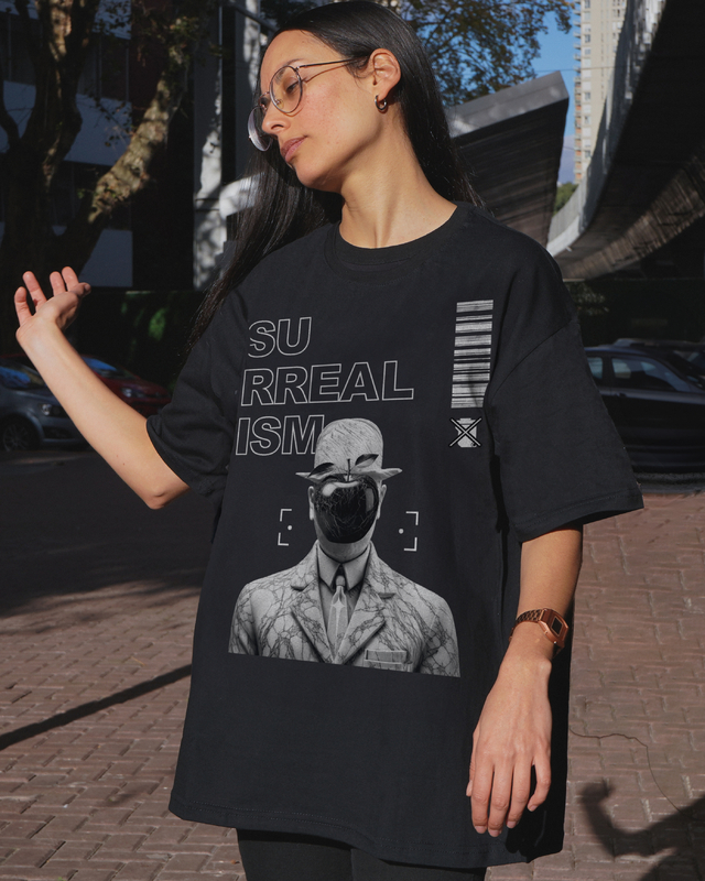 Remera Surrealism thumbnail 2