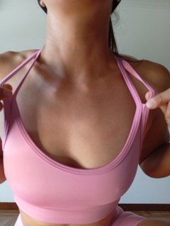 AKRA - Top - Rosa Chicle - comprar online
