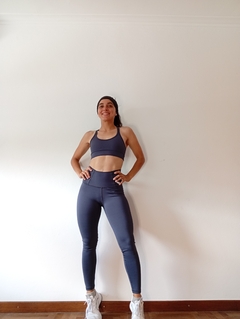 AKRA - Top - Gris Topo