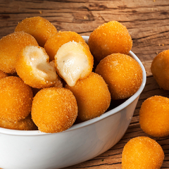 Bolinha de Queijo c 25 unids