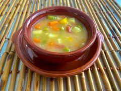 Sopa de Legumes c/ Macarrão (sem carne) 300g - comprar online