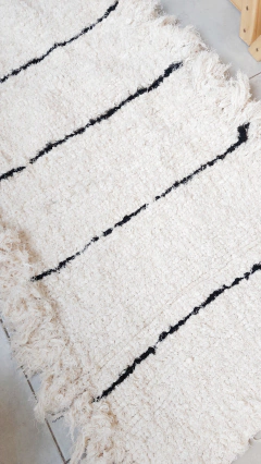 Alfombra Cuyo | 60x110cm | Rayas Negras en internet