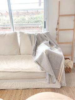 Alfombra 2x1.5 | Gris dos rayas blancas - tienda online