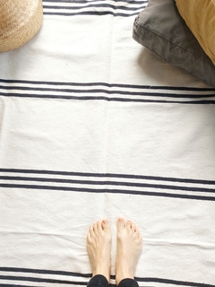 Alfombra XL | Tres rayas negras