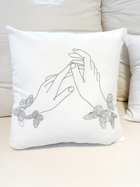 Almohadón completo | Manos | Natural | 40x40cm - comprar online