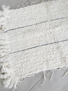 Alfombra Cuyo | 45x60cm | Rayas finas Grises - We are Home