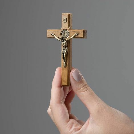 Crucifixo 9cm com MSB / parede (ouro-velho) - R1598