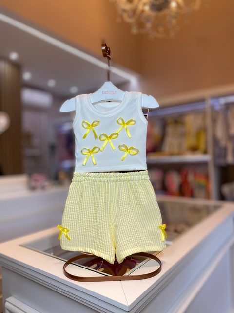 CONJUNTO MALU REGATA CANELADA COM LACINHOS E SHORTS EM VICHY