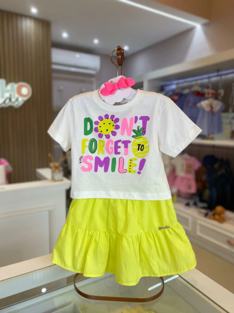 CONJUNTO ABACAXI NEON CROPPED E SAIA BIMBI