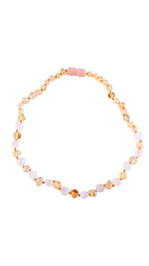 COLLAR BEBÉ ÁMBAR BÁLTICO 32CM MIEL Y ROSA