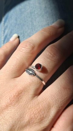 ANILLO REGULABLE CUBIC CON AMATISTA/CITRINO/TOPACIO AZUL - tienda online