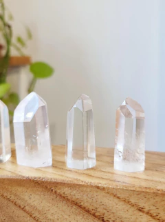 Punta Cuarzo cristal 6 caras Tameana - comprar online