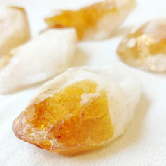 Piedra Punta CITRINO - comprar online