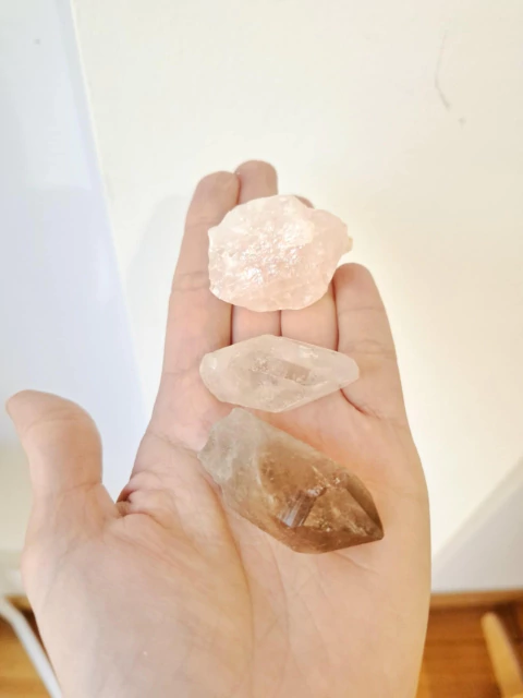 Bag 3 Piedras - CUARZO ROSA, CUARZO CRISTAL y CUARZO AHUMADO