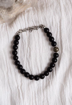 PULSERA HOMBRE DEFENSA ONIX Y PIRITA - comprar online