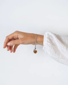 PULSERA CORAZÓN CON AMATISTA, SODALITA, CUARZO VERDE, OJO DE TIGRE, CUARZO ROSA. - Ámbar accesorios