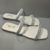 Rasteira Branca Flat com 2 tiras brilhosas - Becca Calçados Numeração especial | Sapatos Grandes | Plus Size