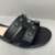 Rasteira flat Becca Com Aplicações em metal Preta - comprar online