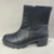 Bota Chelsea coturno feminina com Solado tratorado e detalhe em elástico - comprar online