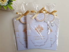 Livro de Orações | 10x15cm - Espirito Santo dourado