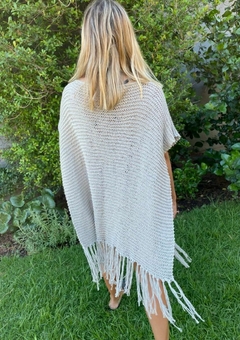 Poncho Julia