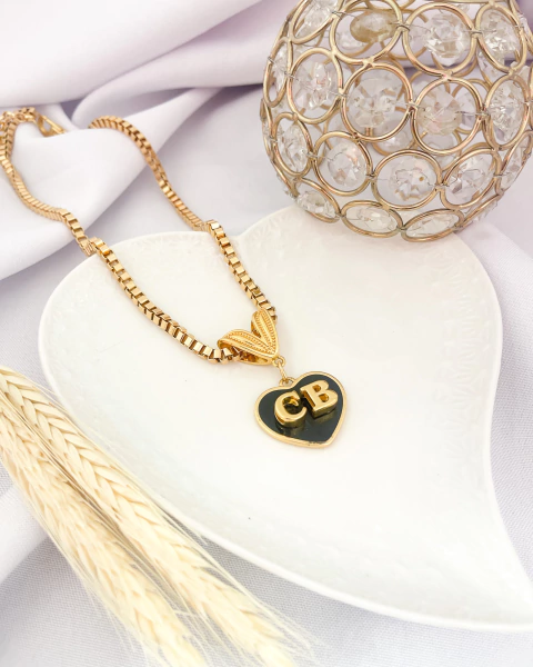 Colar Iniciais Coração Preto