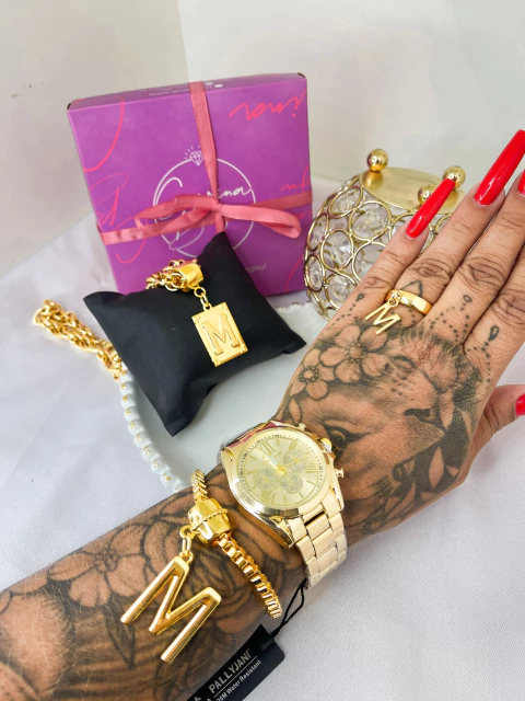 Kit Completo Com a Sua Inicial - comprar online