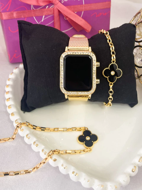 Kit Trevo Preto Com Relógio Digital Cravejado - comprar online