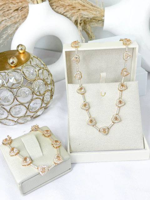 Choker e Pulseira Riviera Coração - Bege - comprar online