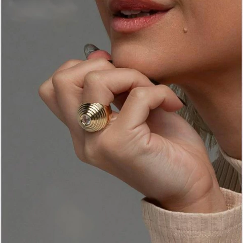 ANEL LILI BANHADO A OURO 18K