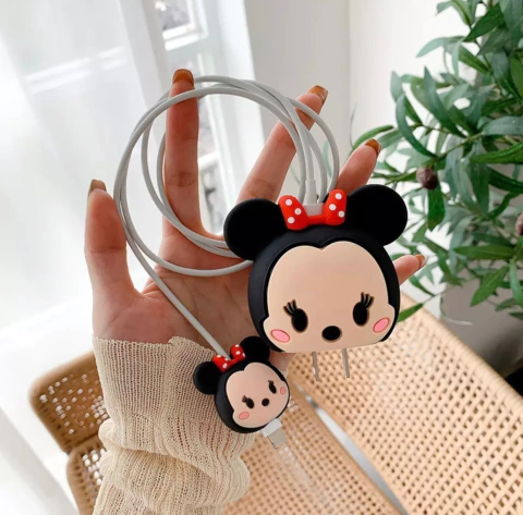 Fundas de Cargador Mickey & Minnie
