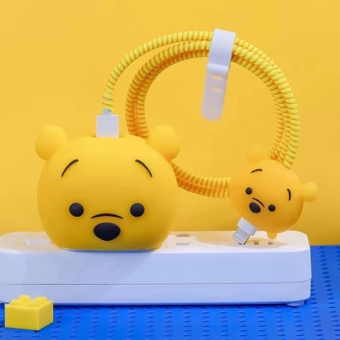 Fundas de Cargador Winnie & Friends