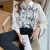 Blusa de Alicia en el País de las Maravillas en internet