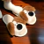 Pantuflas de peluche Gromit - comprar en línea