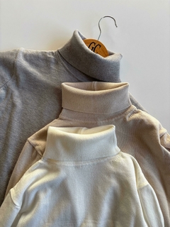 POLERA AURORA BEIGE en internet