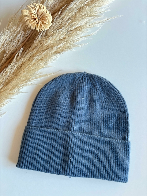 GORRO AZUL CLARO SIBERIA