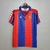 Camisa do Barcelona, uniforme retrô, modelo 92/95, edição limitada, clássico do futebol, qualidade premium, conforto e estilo, ídolos do passado, homenagem aos grandes jogadores, colecionadores de camisas, apaixonados por futebol, nostalgia esportiva, pre