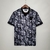Camisa Inglaterra Away Preta Retro 1990, camisa de futebol, camisa retrô, seleção inglesa, uniforme de futebol, estilo retrô, design clássico, camisa de colecionador, camisa de torcedor, camisa de jogo, camisa oficial, camisa vintage, camisa de época, cam