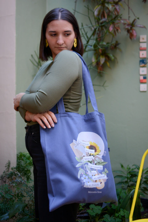 Maxi tote Mercedes Sosa - comprar online