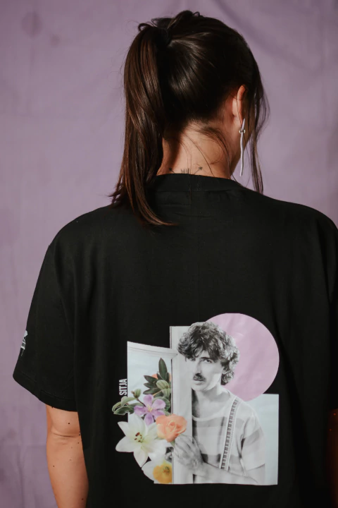 Reme Charly en la ventana - comprar online