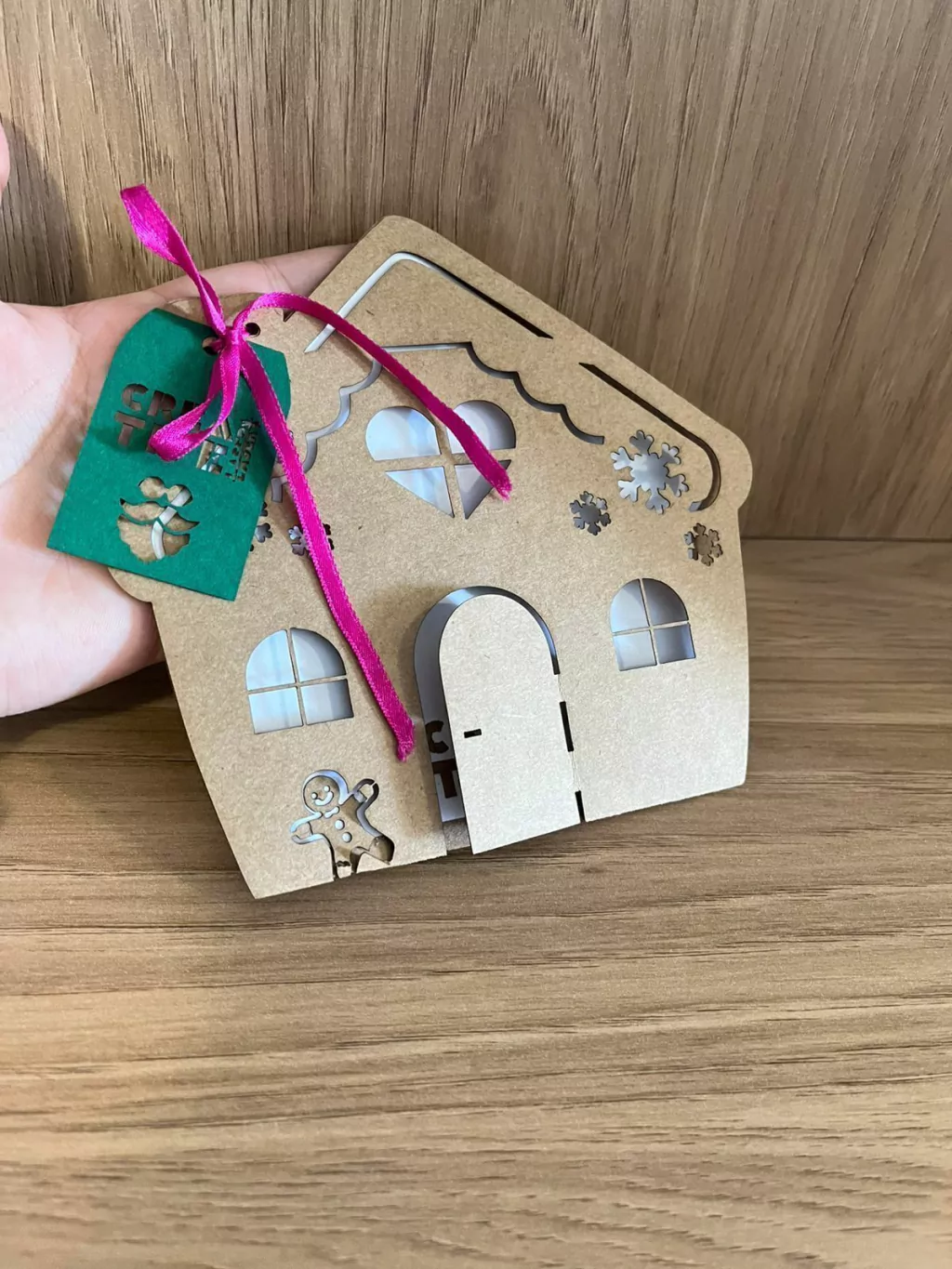 CARTÃO FORMATO CASINHA COM TAG (10 UNIDADES )