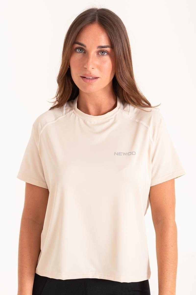 REMERA DEPORTIVA BEIGE