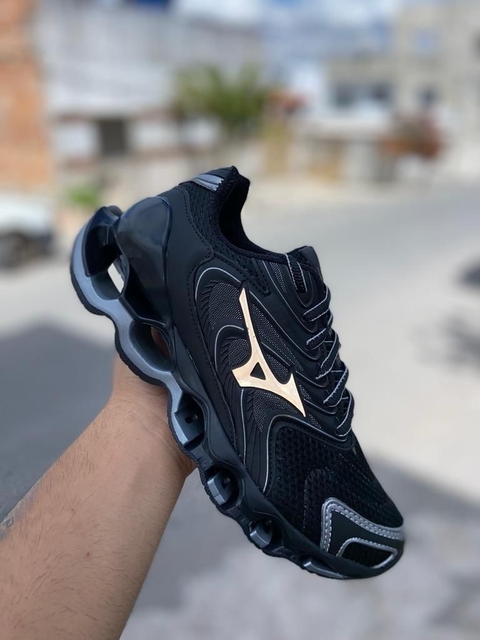 Tênis Mizuno Masculino - Preto/Cinza