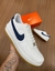 Tênis Nike Air Force 1 Premium - Branco / Marinho