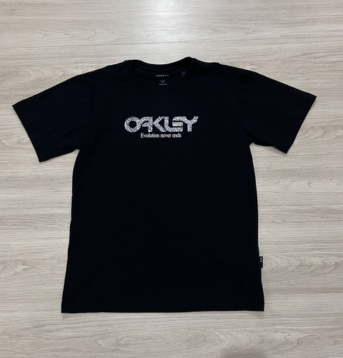 Camiseta Oakley - Preto - comprar online