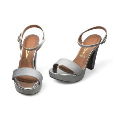Sandalia Plataforma Taco 10 1/2 Glamour Cetim Lame Vizzano (6292200CT) - comprar online